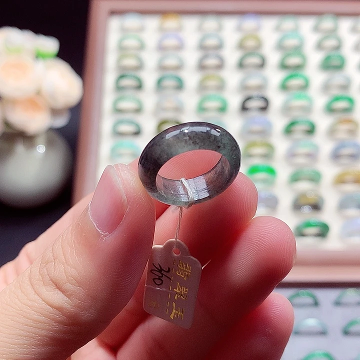 翡翠未镶嵌戒指8号