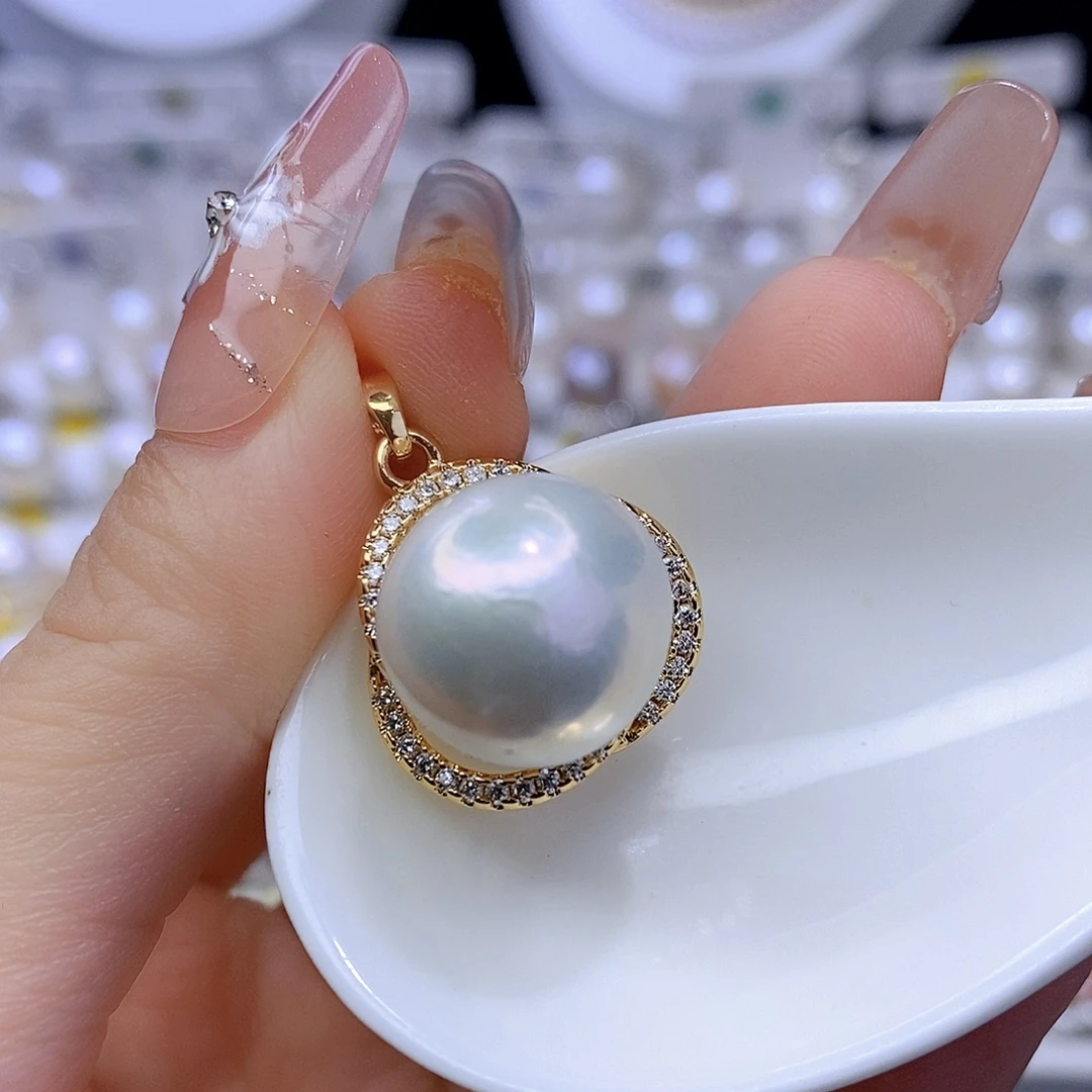 淡水珍珠合金颈饰