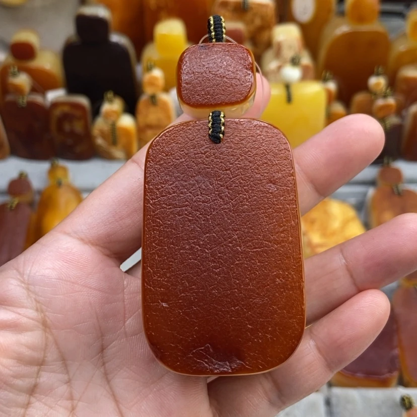 【闪购商品】琥珀颈饰未镶嵌