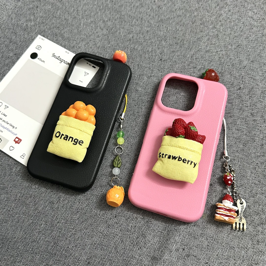 ins风草莓橘子支架挂件适用苹果16151413手机壳华为/荣耀OPPOVIVO