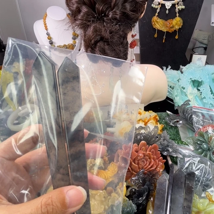 未镶嵌岫玉发饰傻*晴