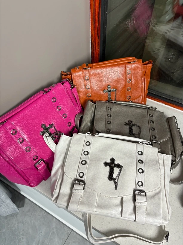 JK十字架金属色手提斜挎包方包清仓