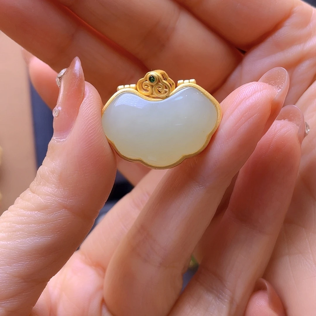 和田玉银S925镀金镶嵌颈饰