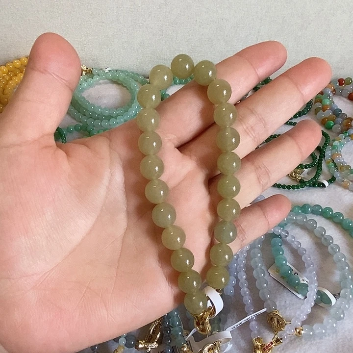 定制翡翠未镶嵌卡9.5