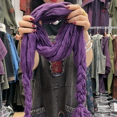 刺绣招财猫麻小辫子围巾紫