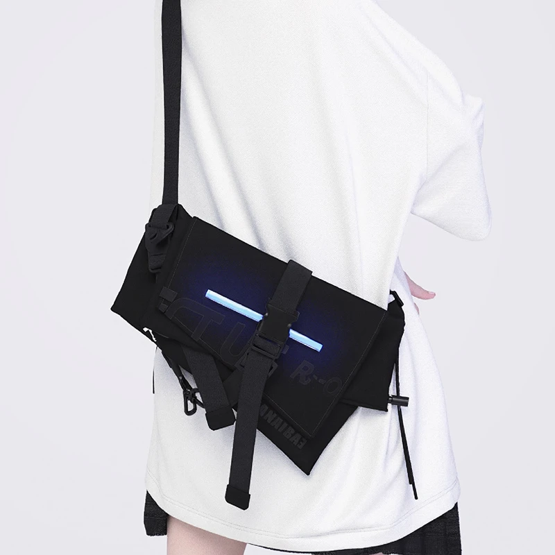 YONAIGA+原创设计ins工装斜挎包骑行LED发光背包男单肩包包胸包女