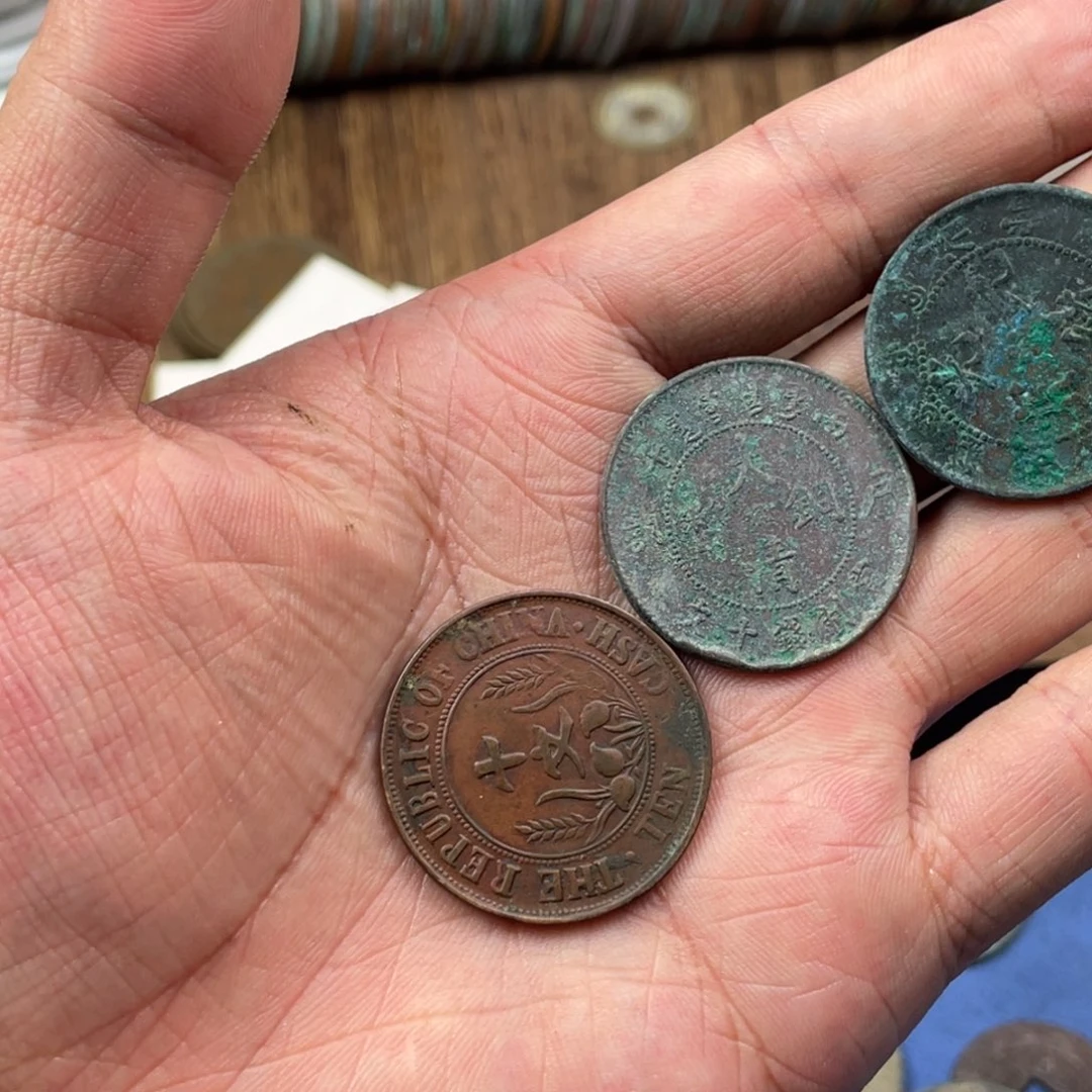种***熊钥匙扣3个一块发货