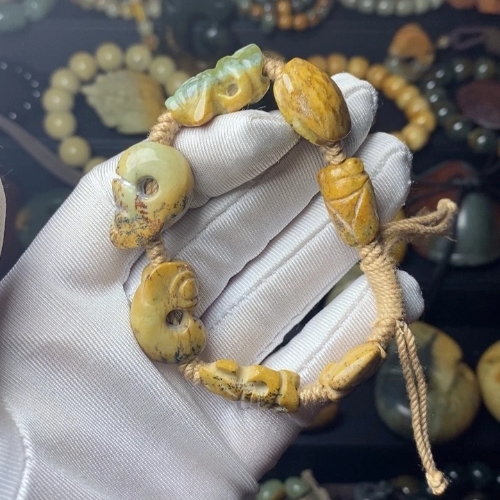 手链未镶嵌岫岩河磨玉（透闪石质玉）