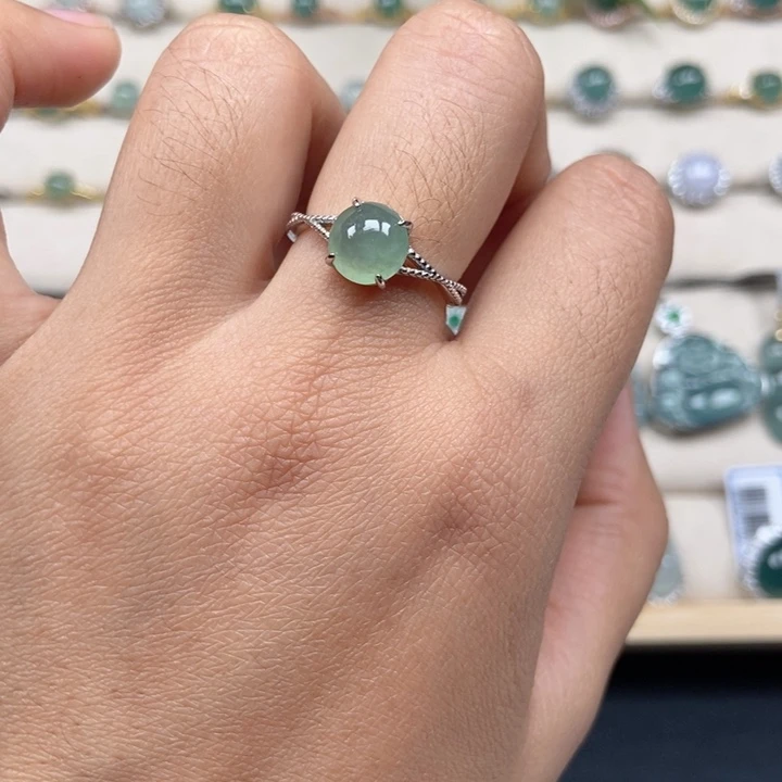 翡翠未镶嵌戒指戒指