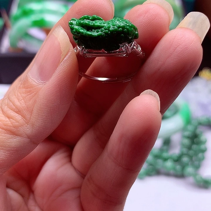 颈饰银S925镶嵌翡翠翡翠