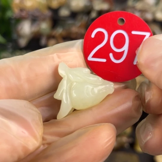 和田玉颈饰未镶嵌独*