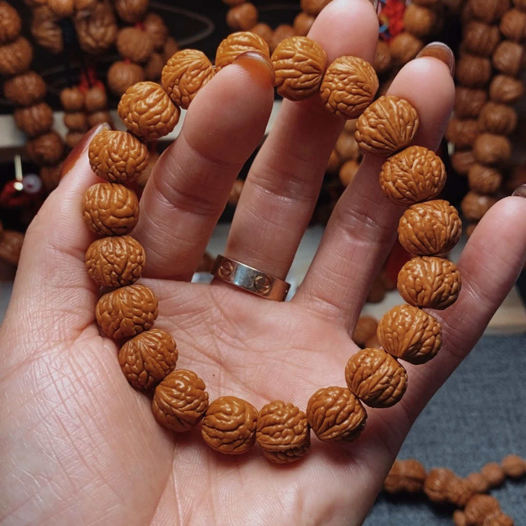 吊坠桃核龙纹桃枭