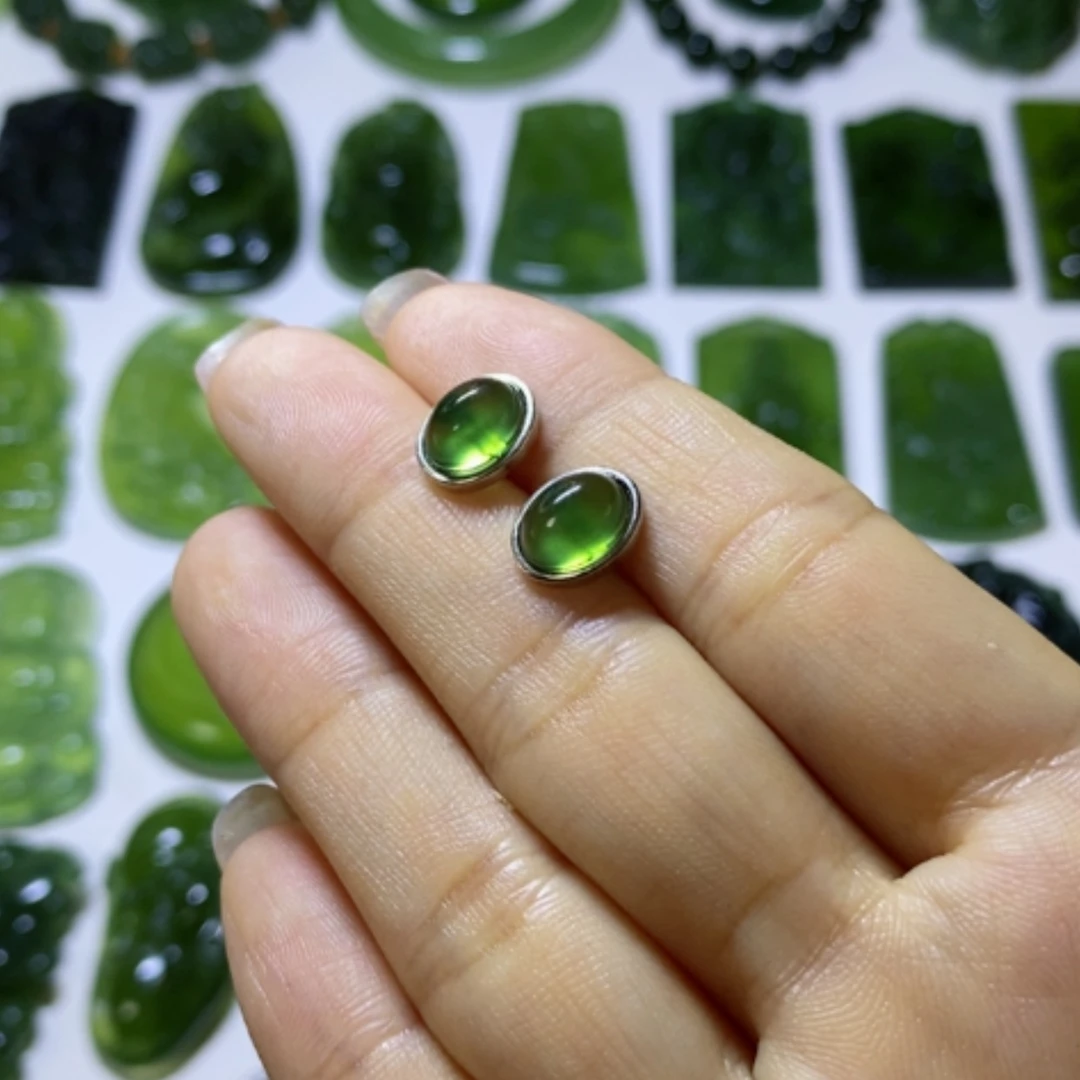 【闪购商品】未镶嵌蛇纹石玉颈饰