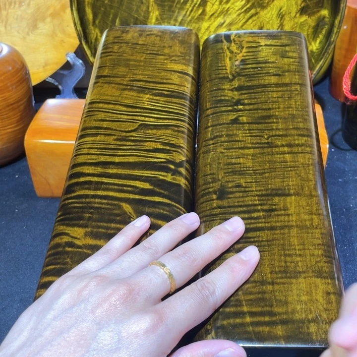 周***杨金丝楠枕头44555556655555555555