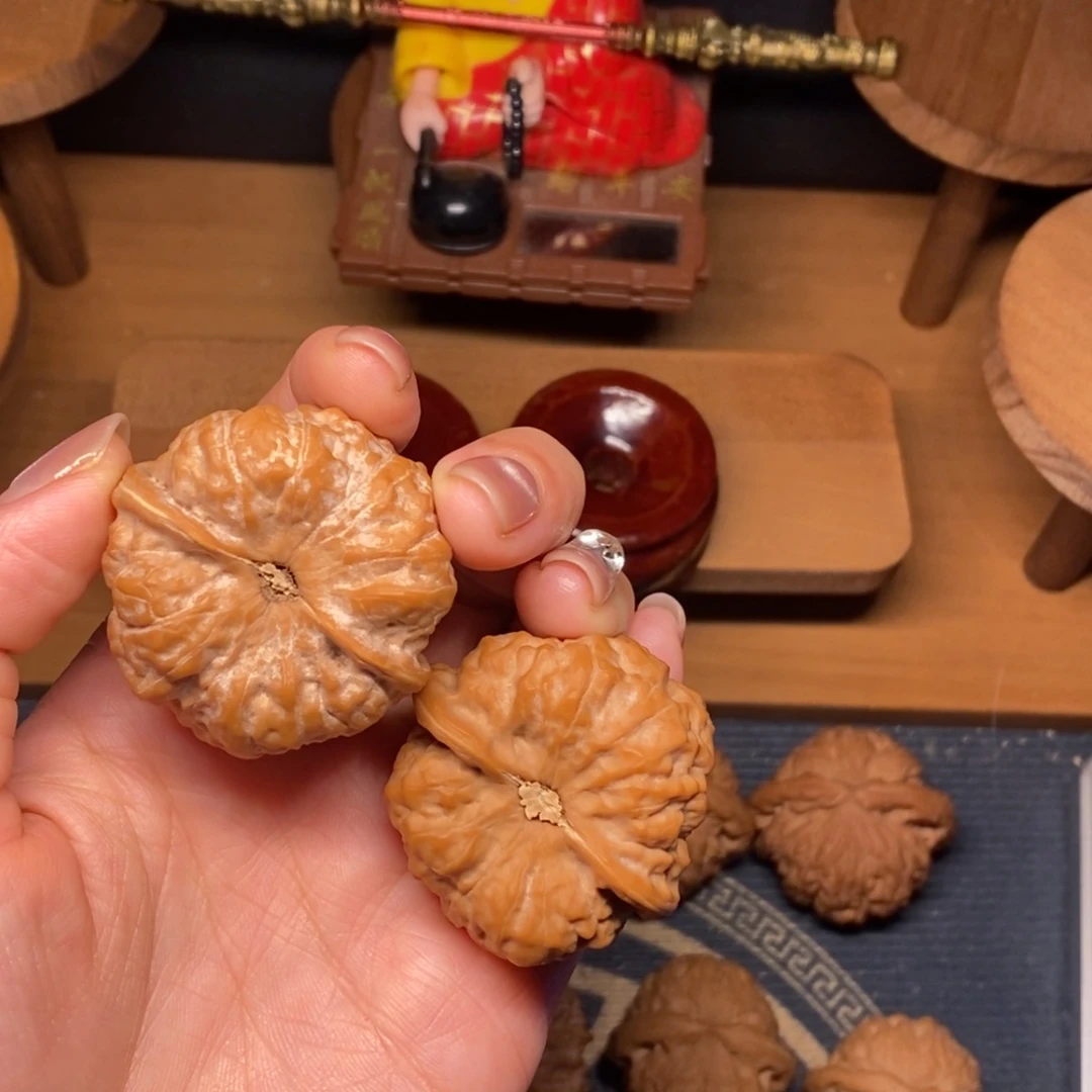 澈***ι吊坠文玩核桃蛤蟆