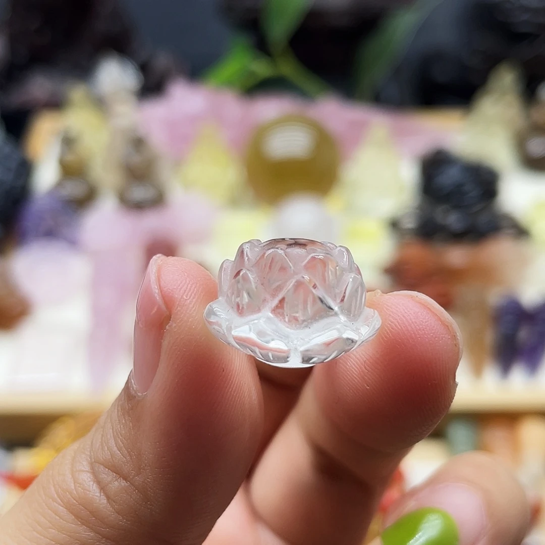 ****䲜未镶嵌水晶颈饰吊坠
