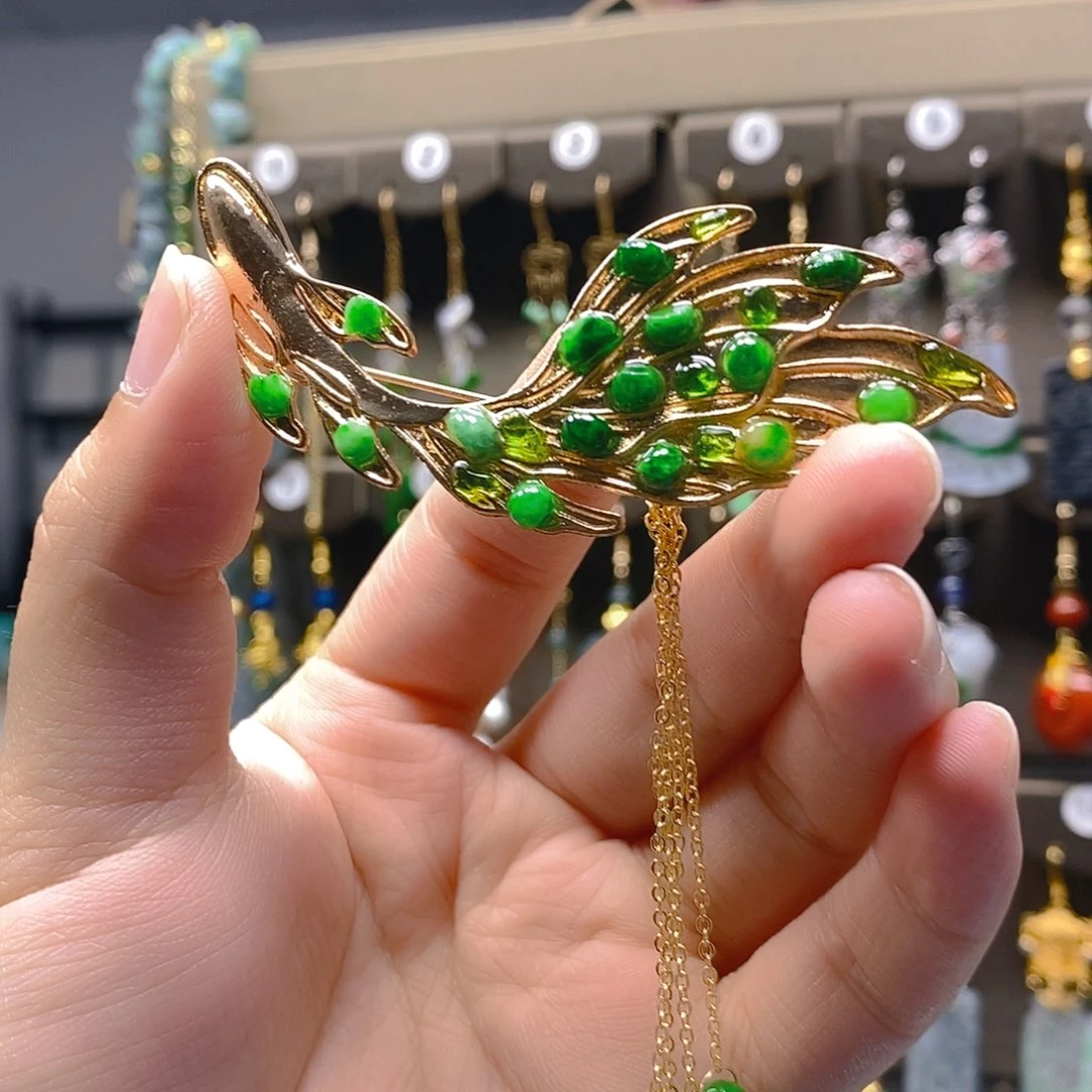 未镶嵌翡翠耳饰翡翠