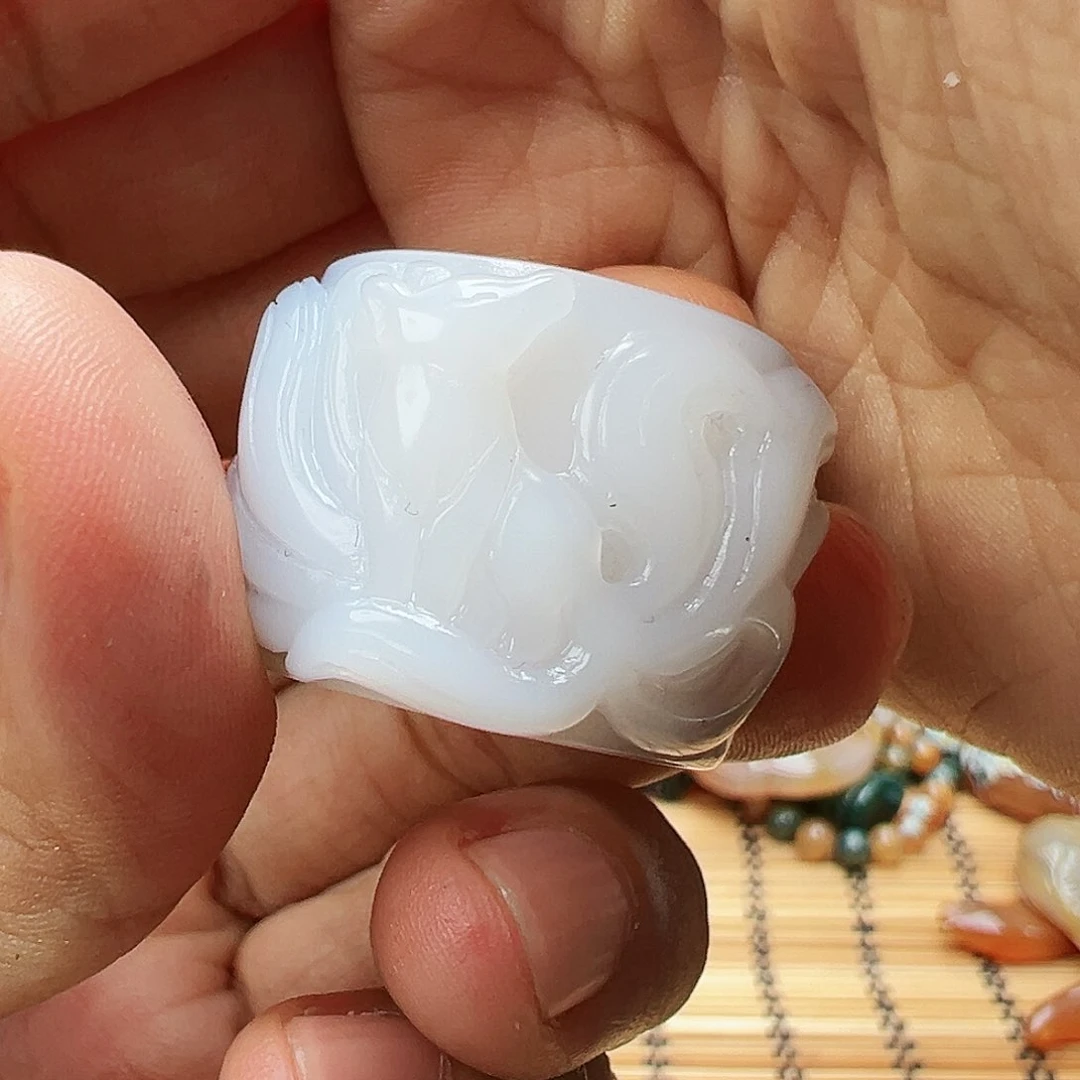 玛瑙/玉髓未镶嵌珠宝半成品