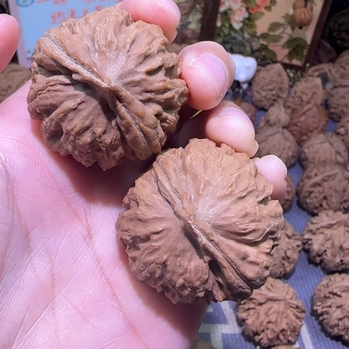 核桃秦岭文玩核桃1