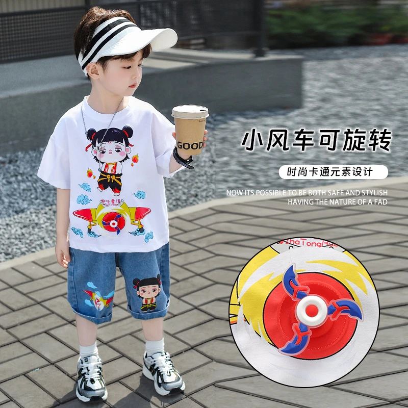 男童哪吒卡通套装2025夏季新款儿童休闲洋气牛仔男孩帅气两件套