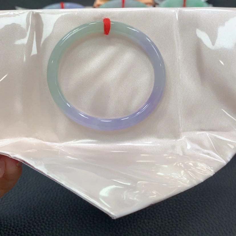 【闪购商品】翡翠手镯未镶嵌欣****）翡翠