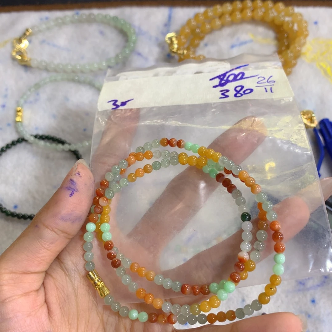 未镶嵌定制翡翠天然缅甸翡翠多样性