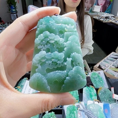 翡翠未镶嵌项链翡翠