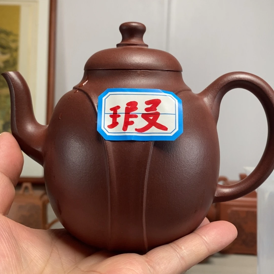 紫砂茶壶原矿泥料传统工艺制作