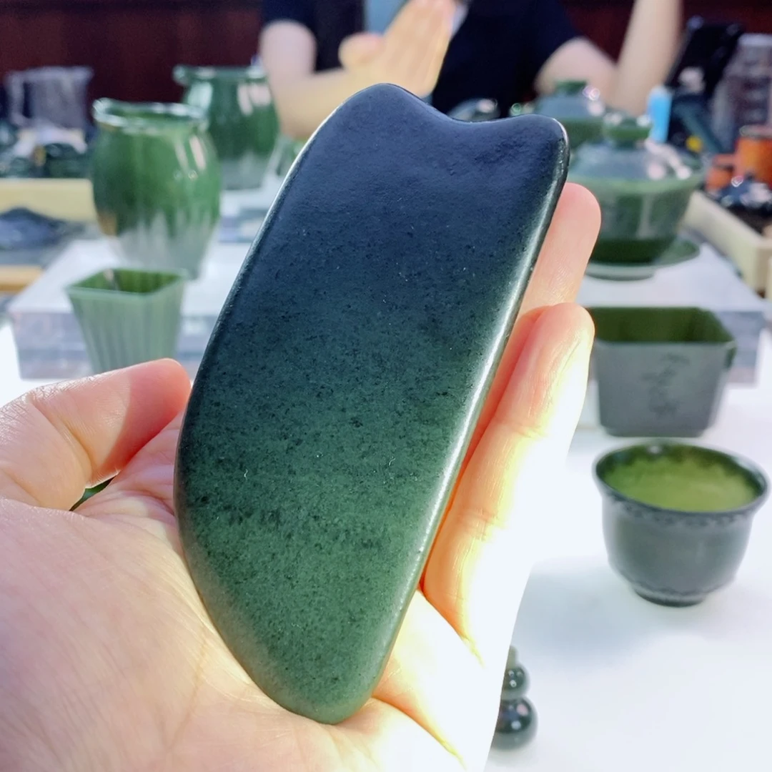 和田玉（青玉）未镶嵌摆件