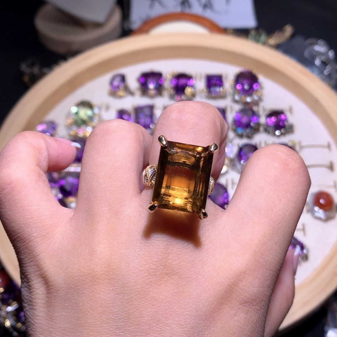 【闪购商品】银S925镶嵌戒指水晶王****?戒指