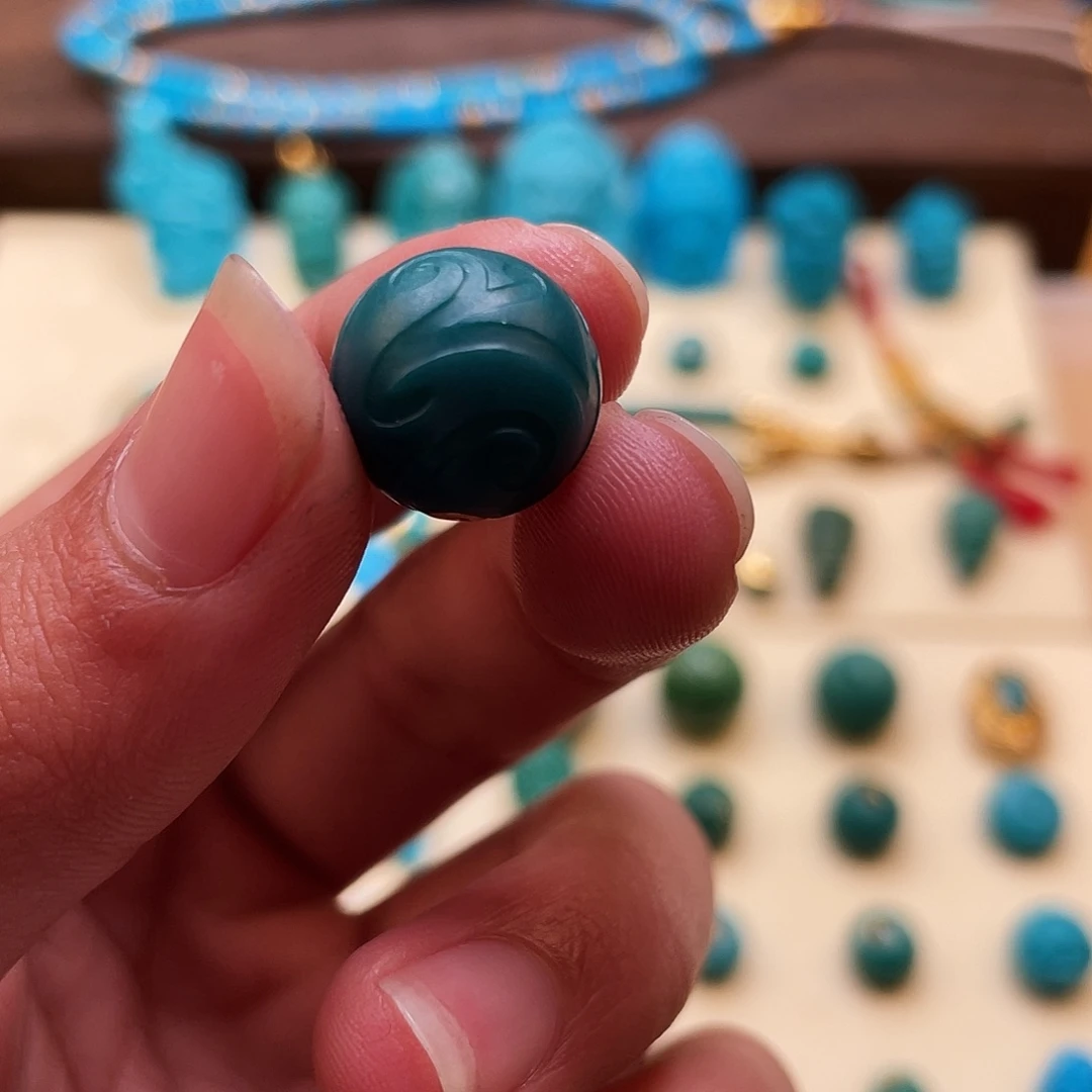 绿松石珠宝奇石未镶嵌