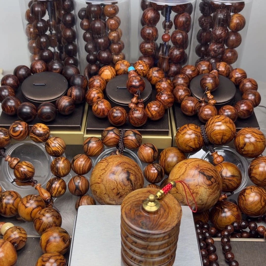 j***e黄花梨/降香黄檀花梨———黄花梨