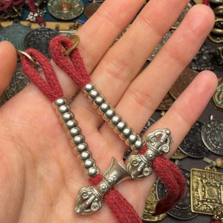 藏传文玩九宫如图