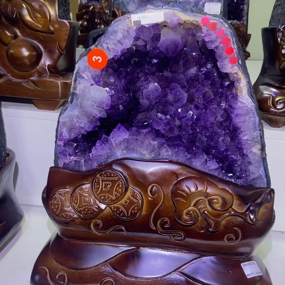 未镶嵌水晶大型摆件（非配饰）