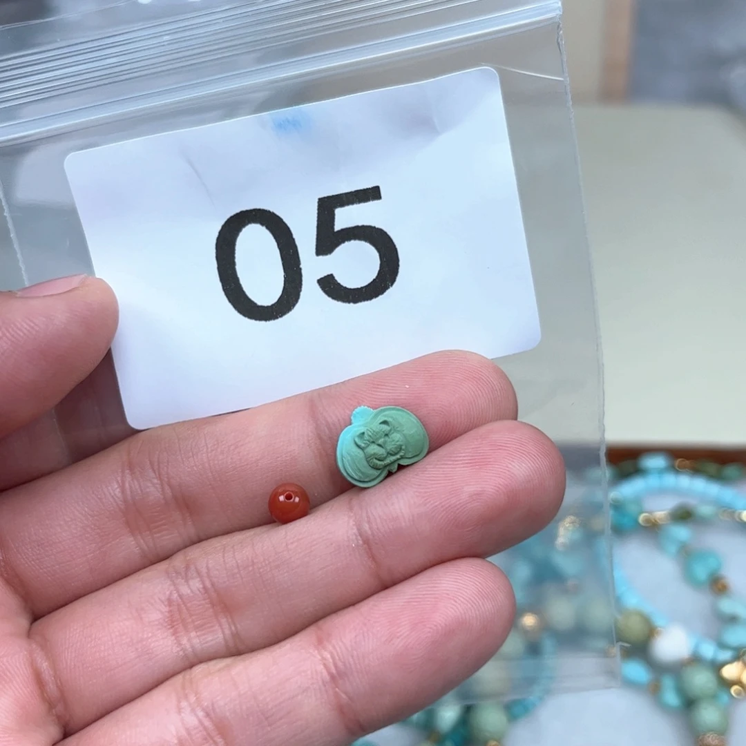 南红玛瑙未镶嵌珠宝奇石