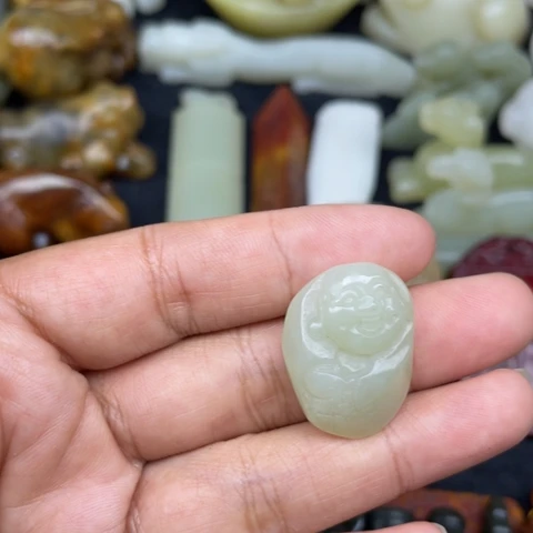 颈饰未镶嵌和田玉109