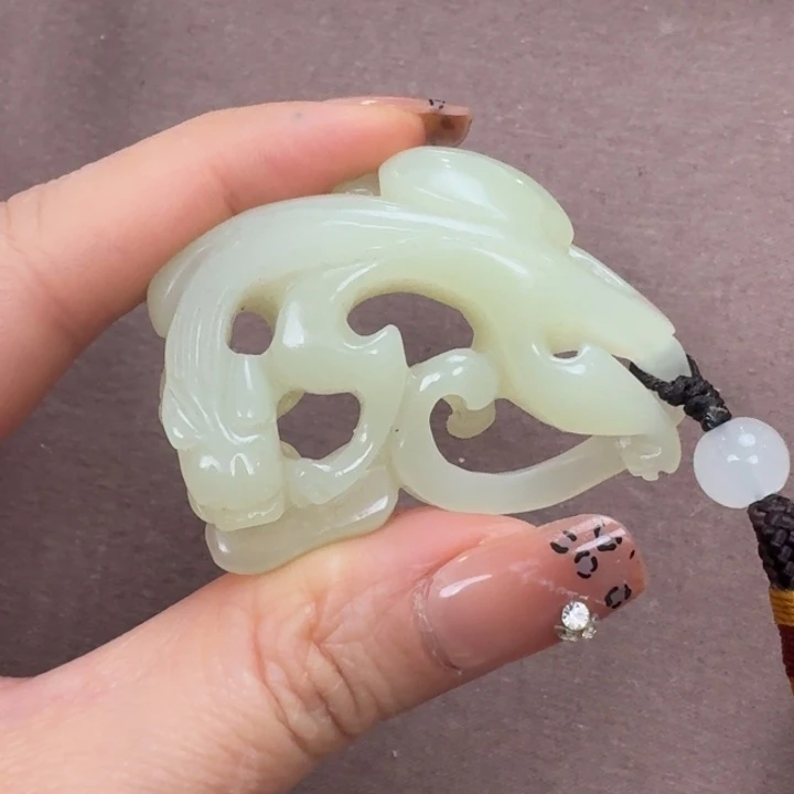 未镶嵌和田玉耳饰