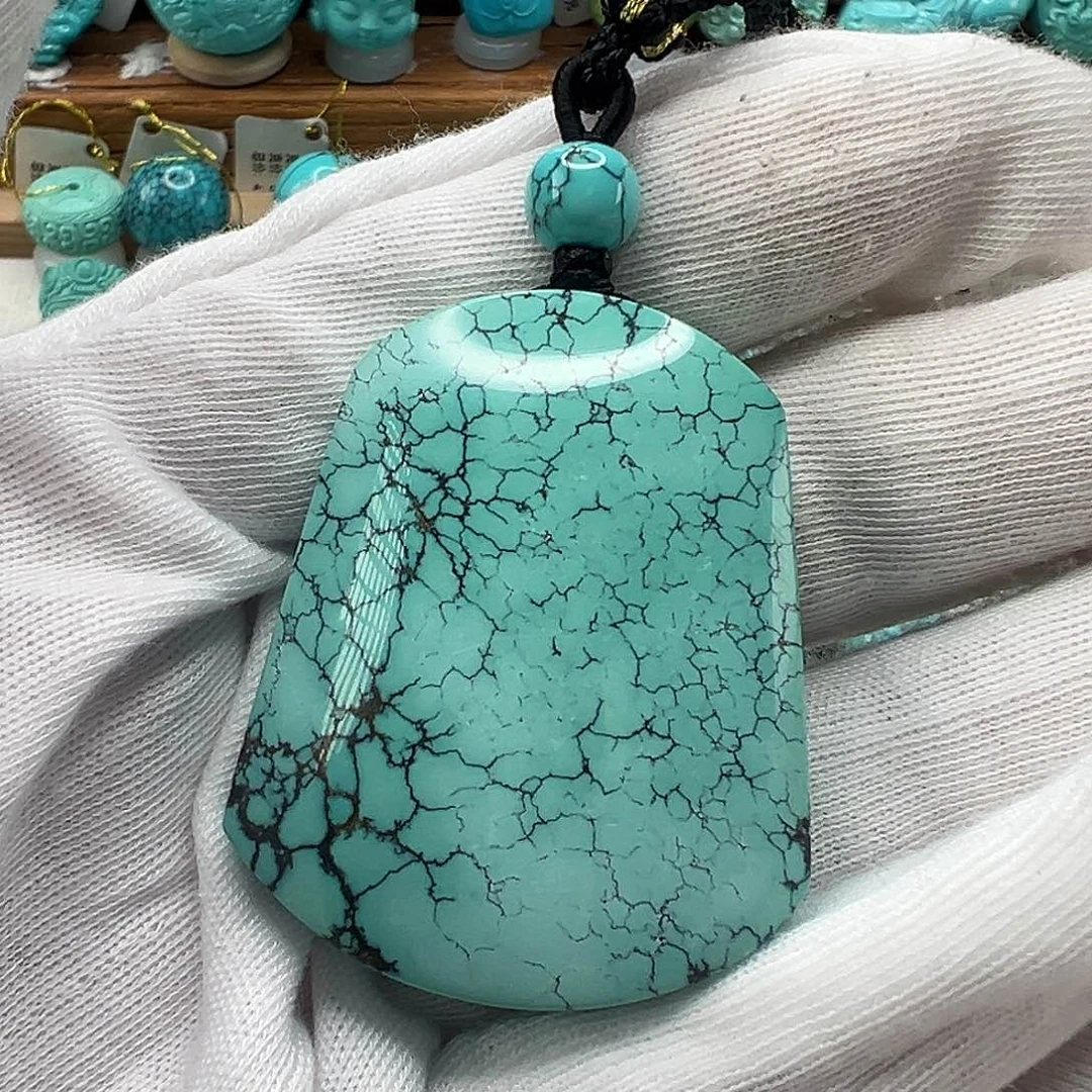 绿松石配饰未镶嵌