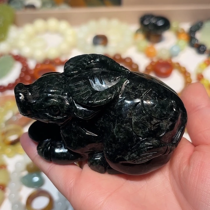 蛇纹石玉未镶嵌手把件