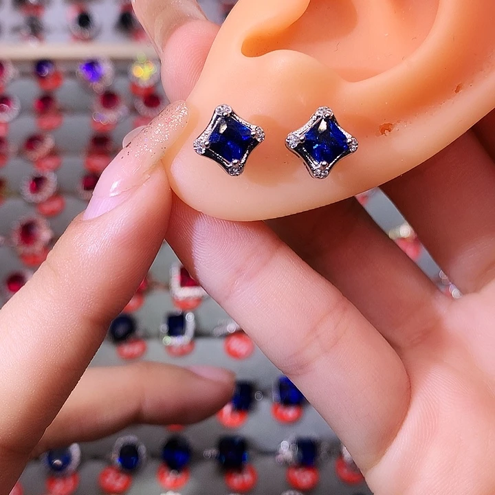 蓝宝石耳饰银S925镶嵌