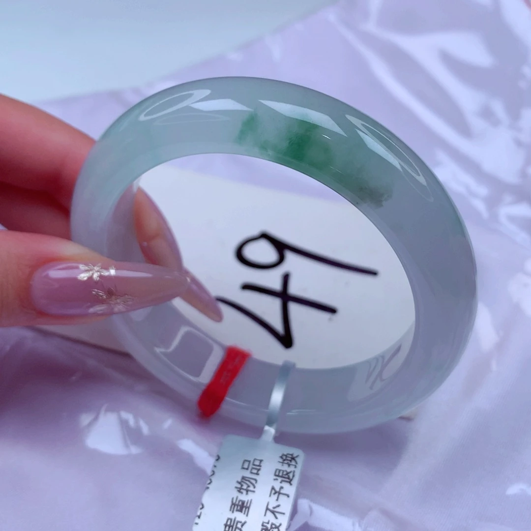 翡翠手镯未镶嵌翡翠53