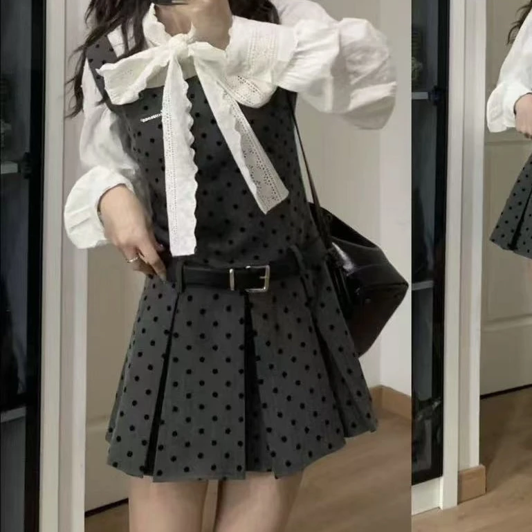 【XIXIJIA】学院风氛围感穿搭女春白衬衫波点假两件显瘦百褶吊带裙