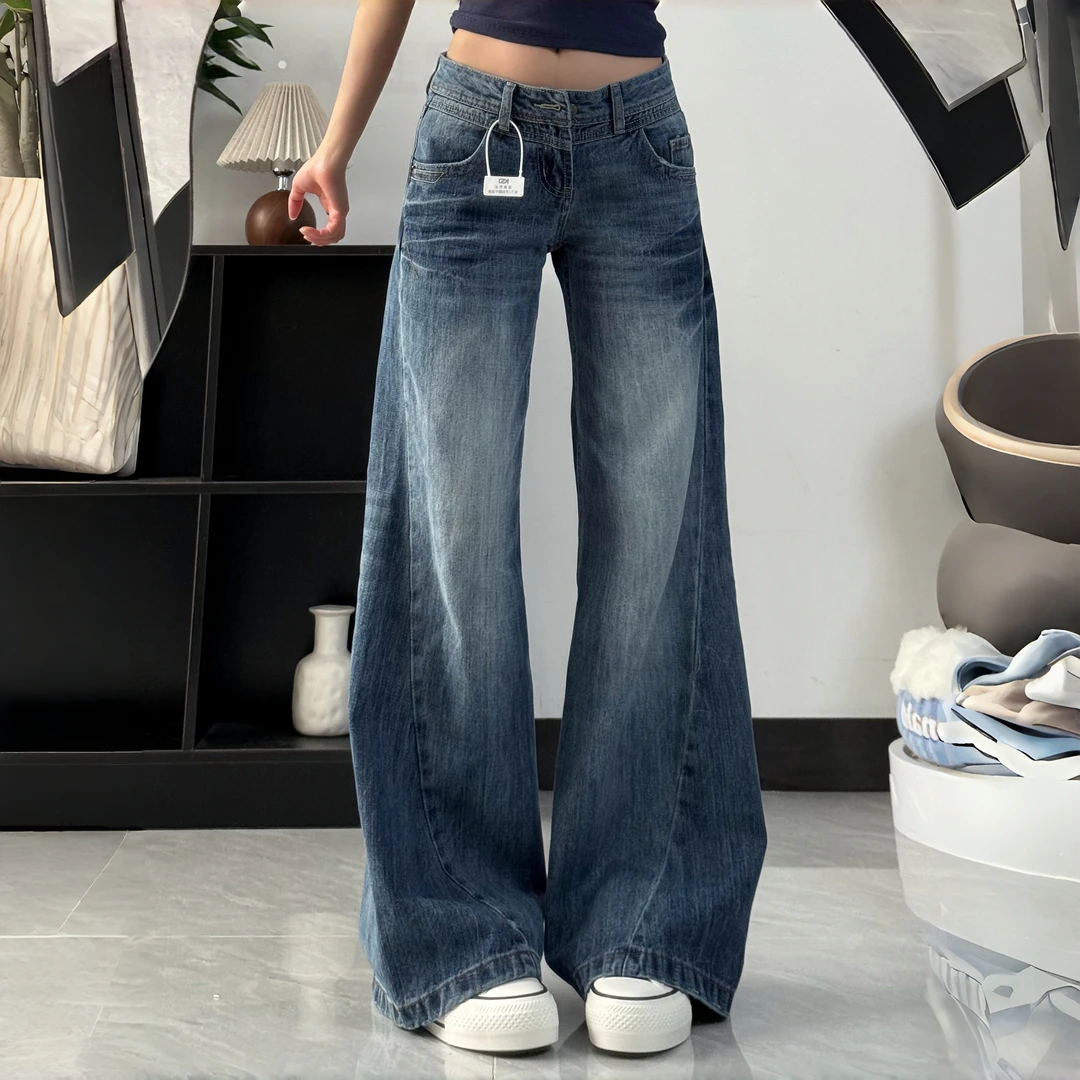 复古纯欲慵懒风水洗弯刀牛仔裤女秋冬新款低腰修身显瘦阔腿弯刀裤