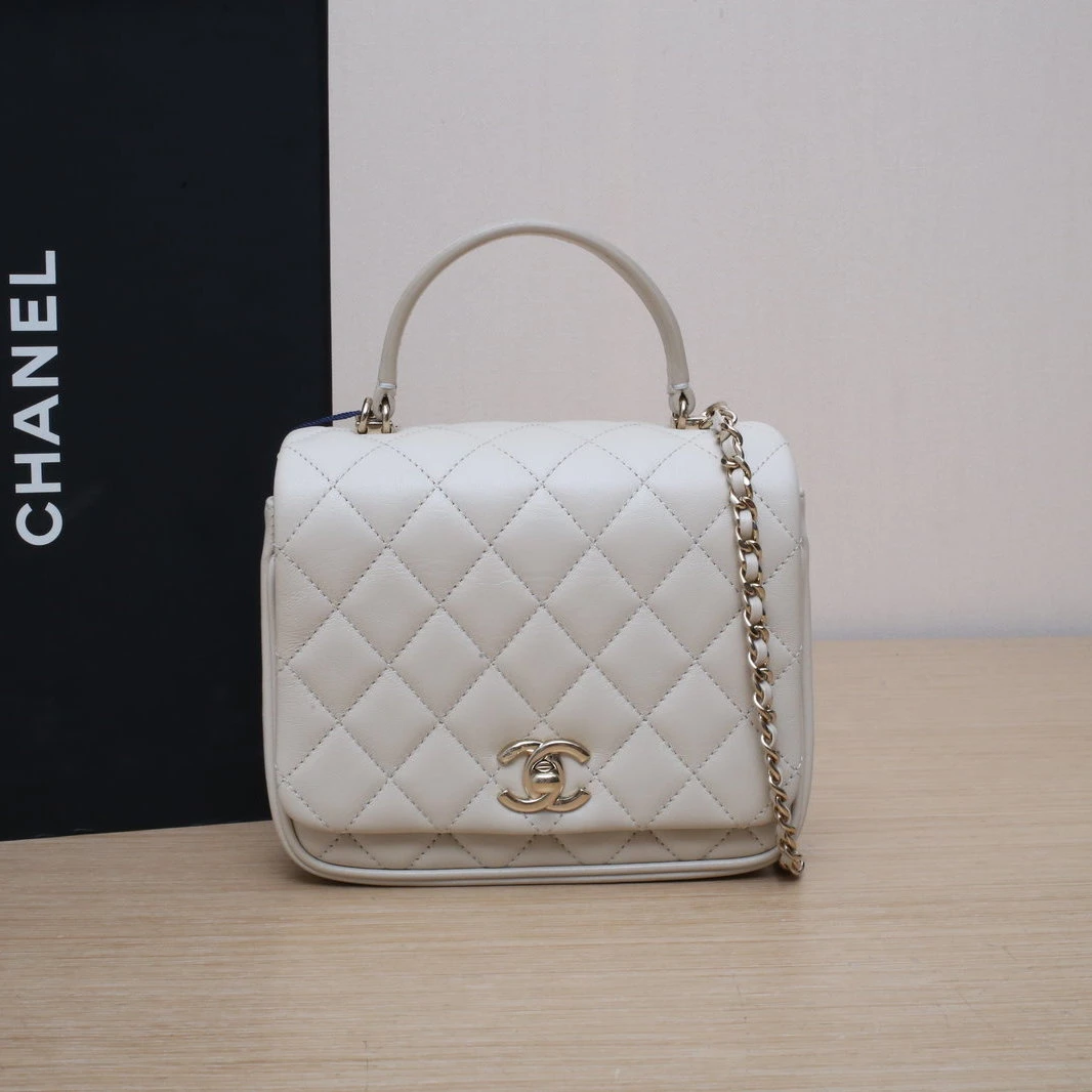 95新 Chanel/香奈儿 【娇】米色 皮革S25开风琴 链条包 705112