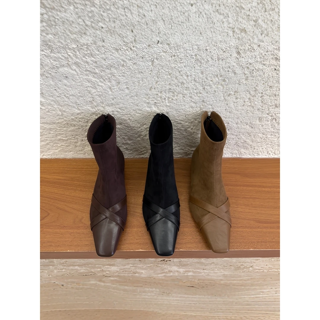 韩版方头绒面拼接时装靴女2025秋冬新款气质瘦瘦靴后拉链短靴女