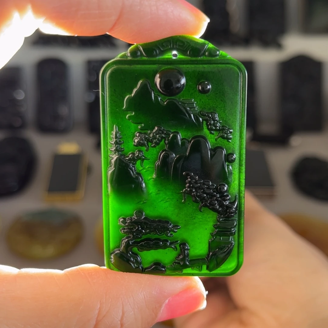 蛇纹石玉合金颈饰