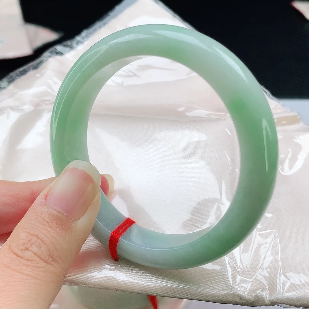 未镶嵌手镯翡翠52+圈4723