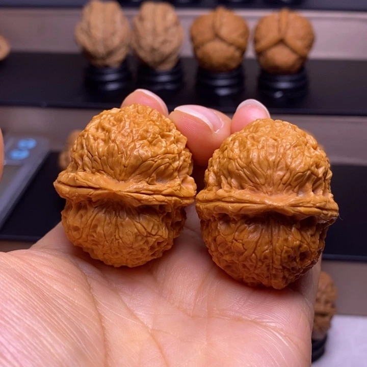 文玩核桃把件芙蓉绣球14