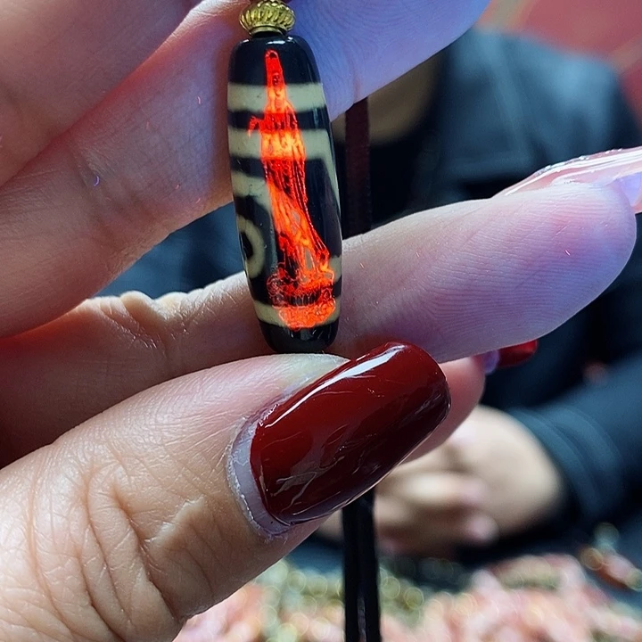 玛瑙/玉髓颈饰合金