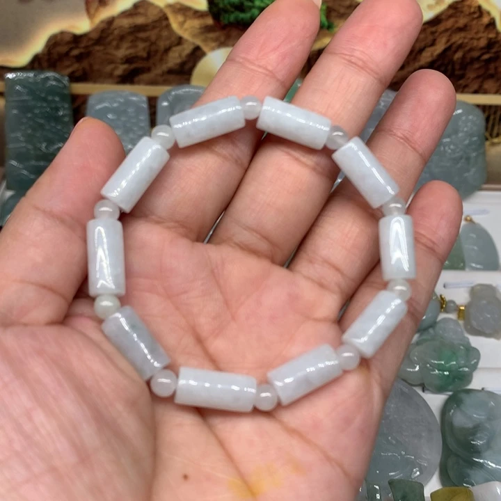 颈饰未镶嵌翡翠11